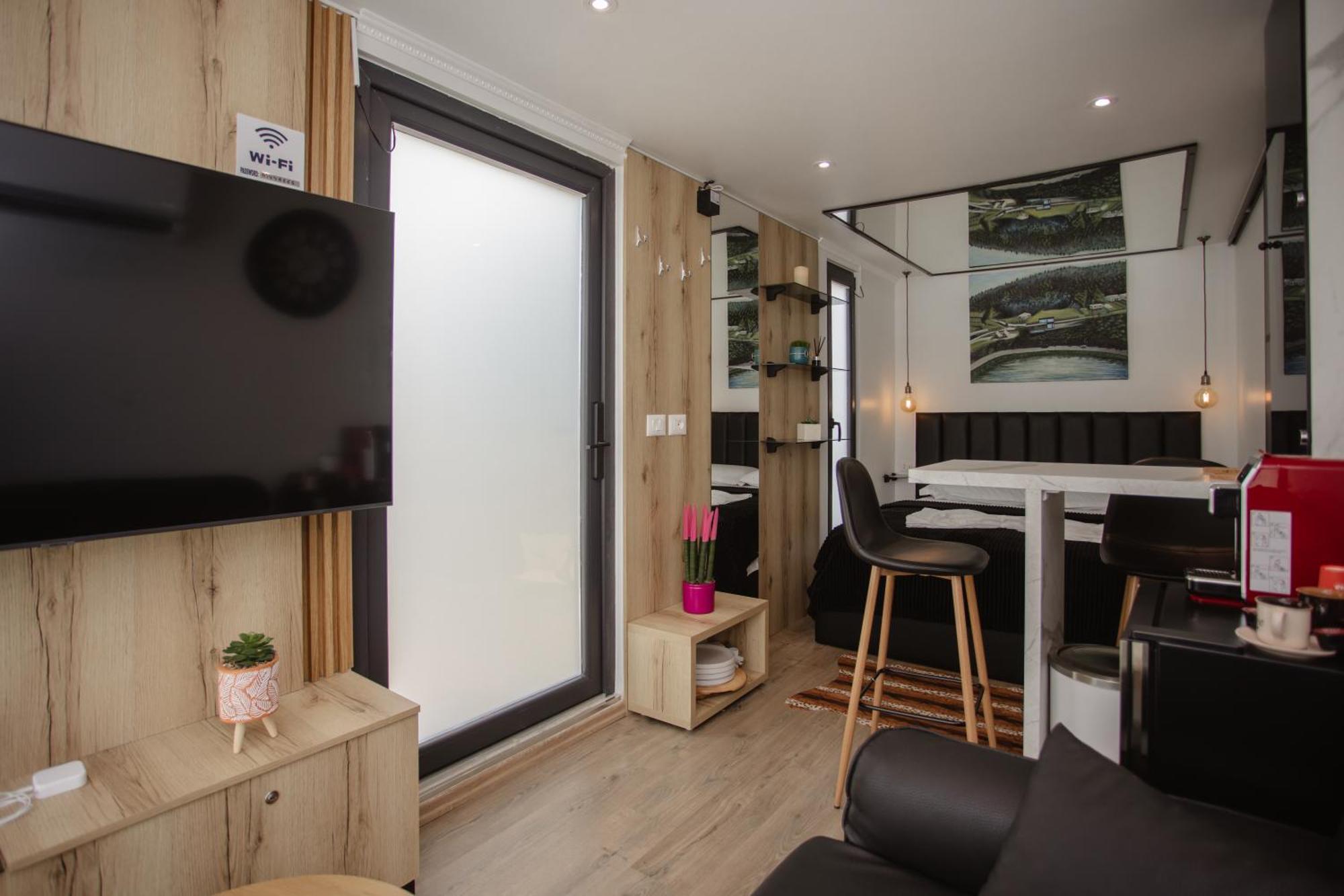 فيلا 446 Tiny House Shiroke المظهر الخارجي الصورة